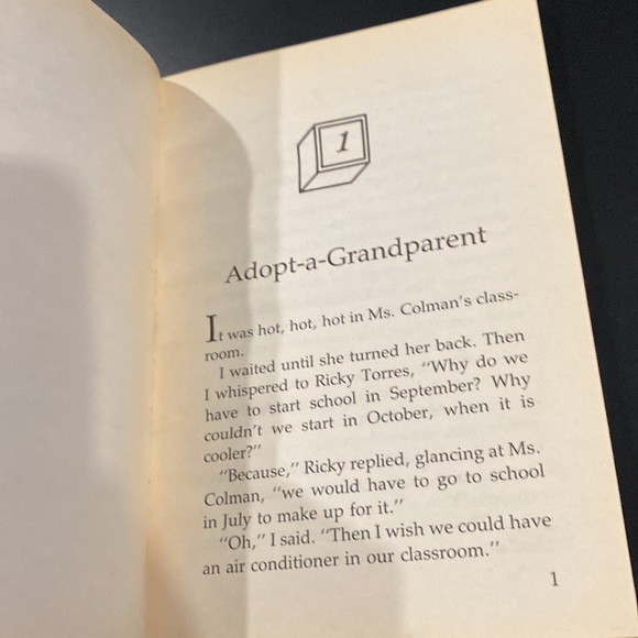 Baby-Sitters Little Sister #10: Karen’s Grandmothers by Ann M. Martin - Novel - Picture 6 of 9